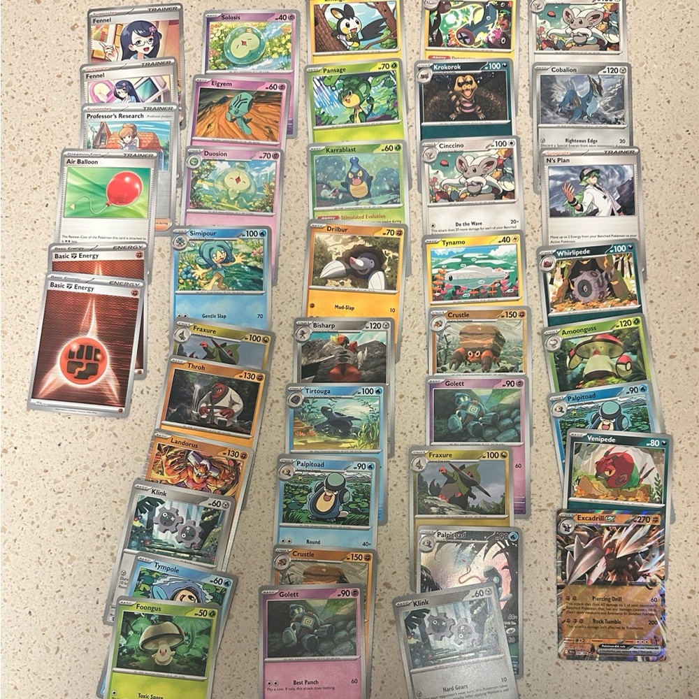 Brand‎ new Pokémon cards A13